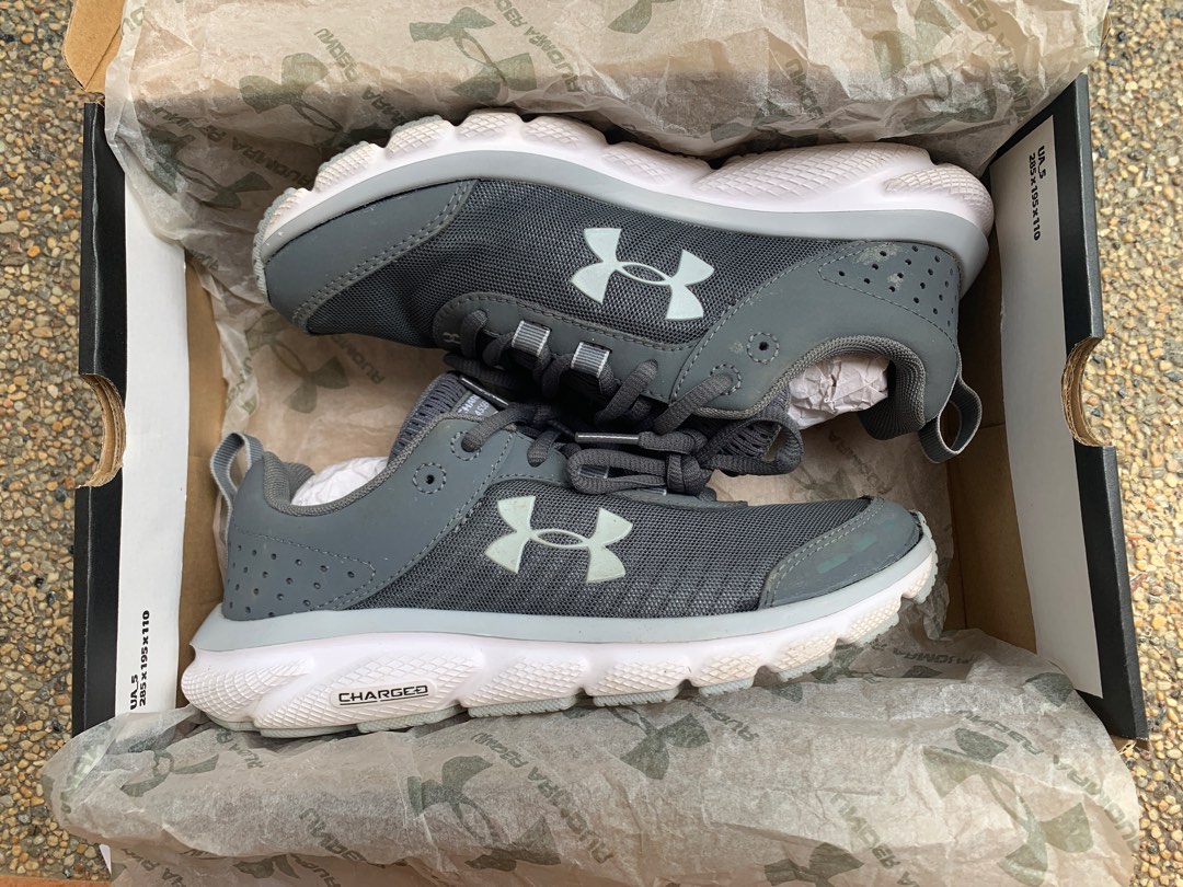 Womens under armour hotsell charged assert 8