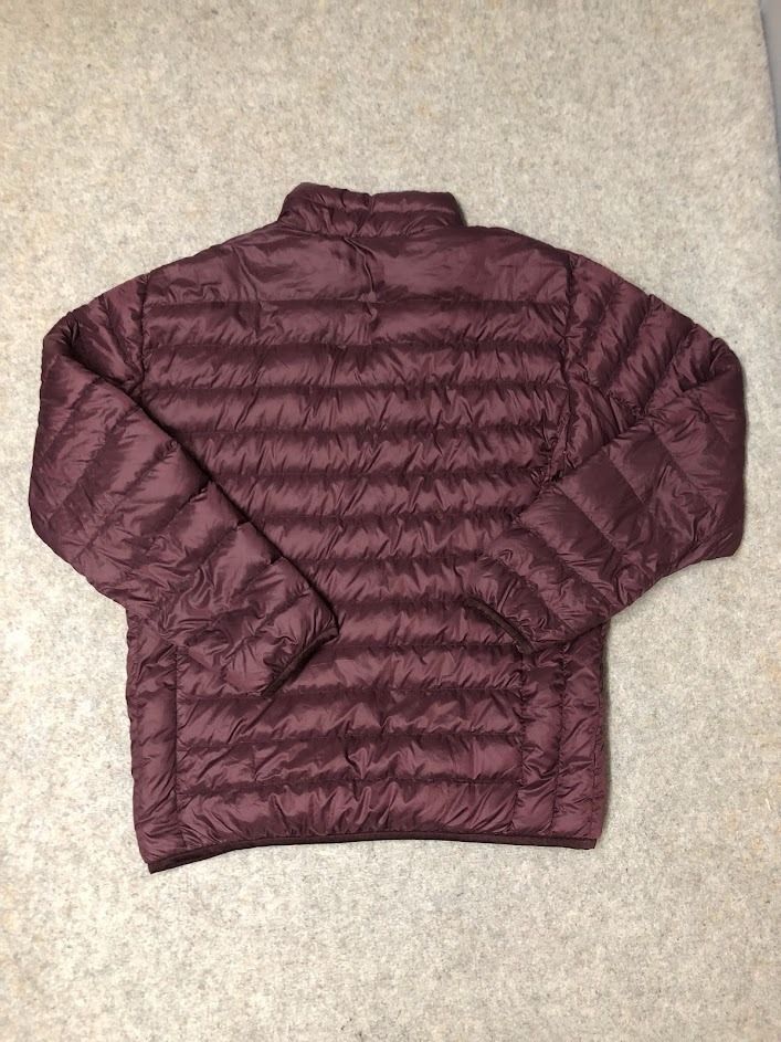 UNIQLO ULTRA LIGHT DOWN Puffer Jacket Wine Red Size Large 44x26 Men s Fashion Coats Jackets and Outerwear on Carousell