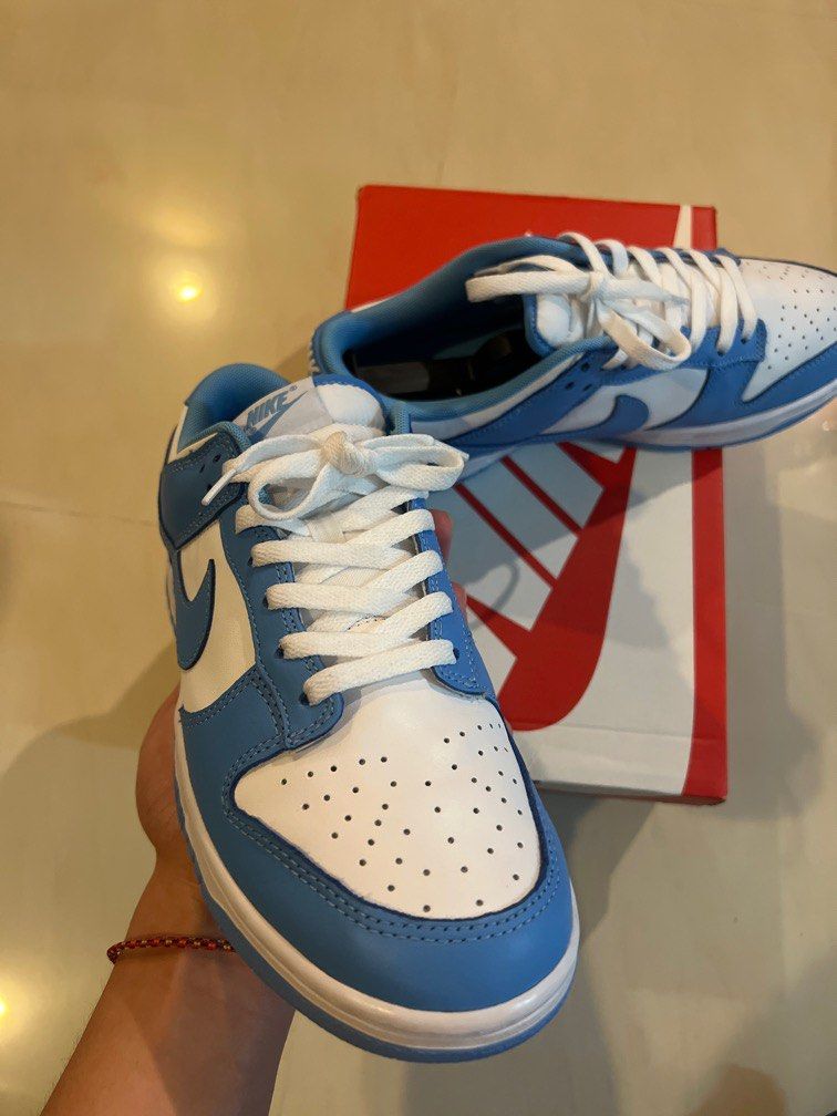 university blue dunks men