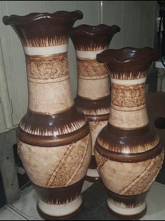 Vase for sale set na po Yan tatlo murang mura na po 👌