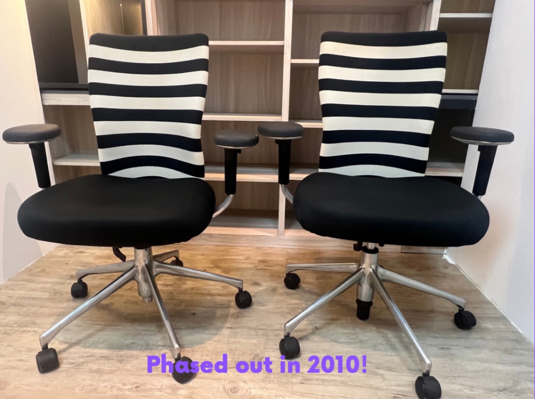 VITRA Antonio Citterio Collection ergonomic T chair PHASED OUT IN 2010 ONLY CHAIR 1 LEFT