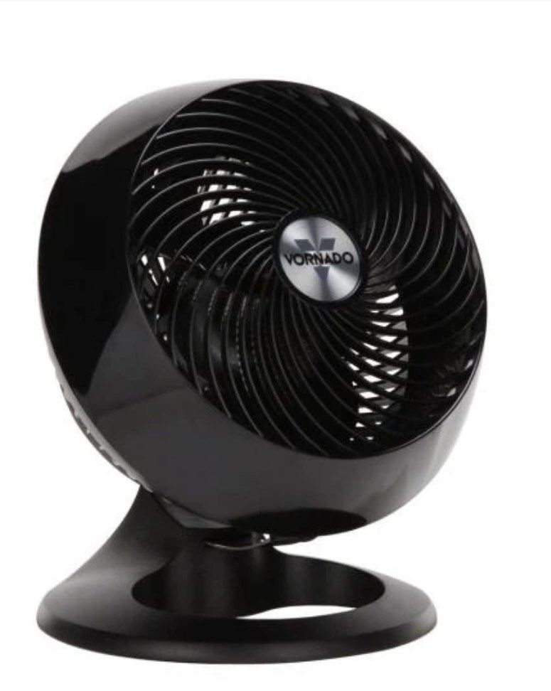 Vornado 660B (Black) 4Speed Large Circulator NEW SHARPER IMAGE AXIS 12" Airbar USB Powered