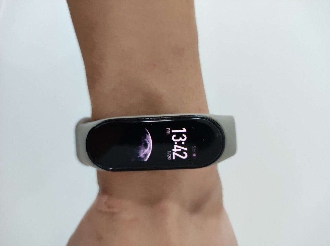 Global version xiaomi discount mi band 4