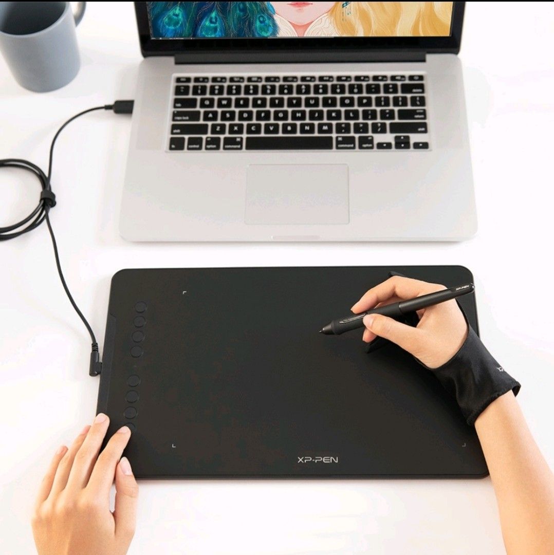 XP Pen Deco 01 v2 drawing tablet, Mobile Phones & Gadgets, Other