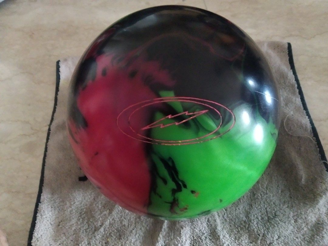 14lbs Storm Nova bowling ball, Sports Equipment, Sports & Games