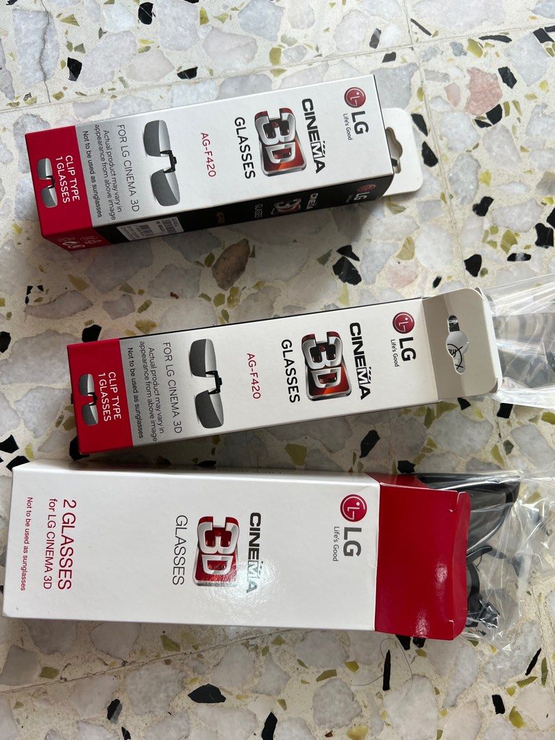 3D glasses., TV & Home Appliances, TV & Entertainment, TV Parts