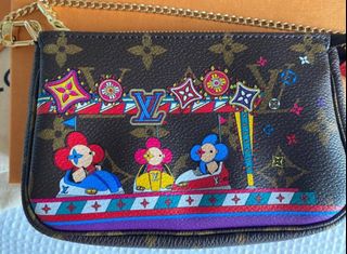 (Category: ) located in . Submitted by RonCloset (Listing ID 1210836608, Image 1). Description: .