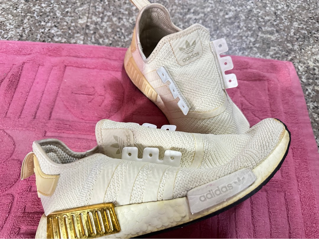 Nuove adidas nmd r2 new arrivals