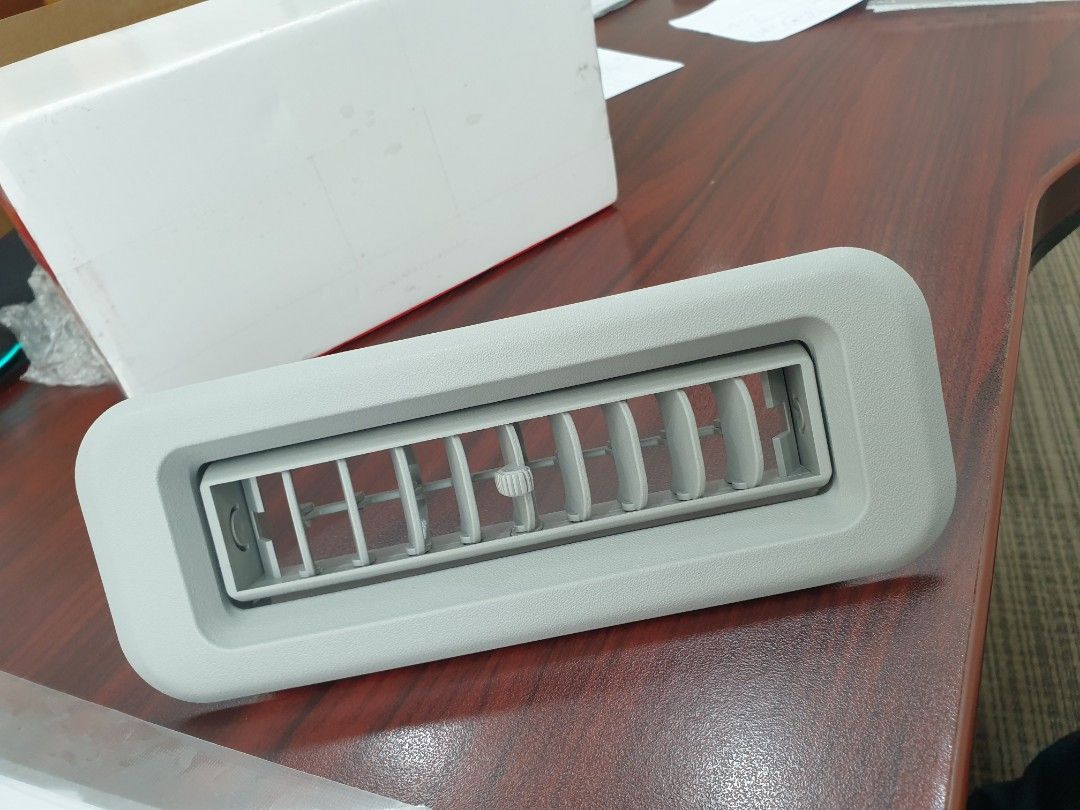 Air con vent outlet Grille, Car Accessories, Accessories on Carousell