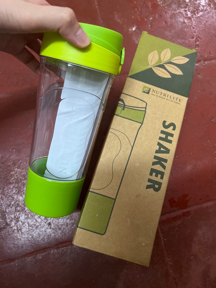 Amway Shaker Bottle, Everything Else, Others on Carousell