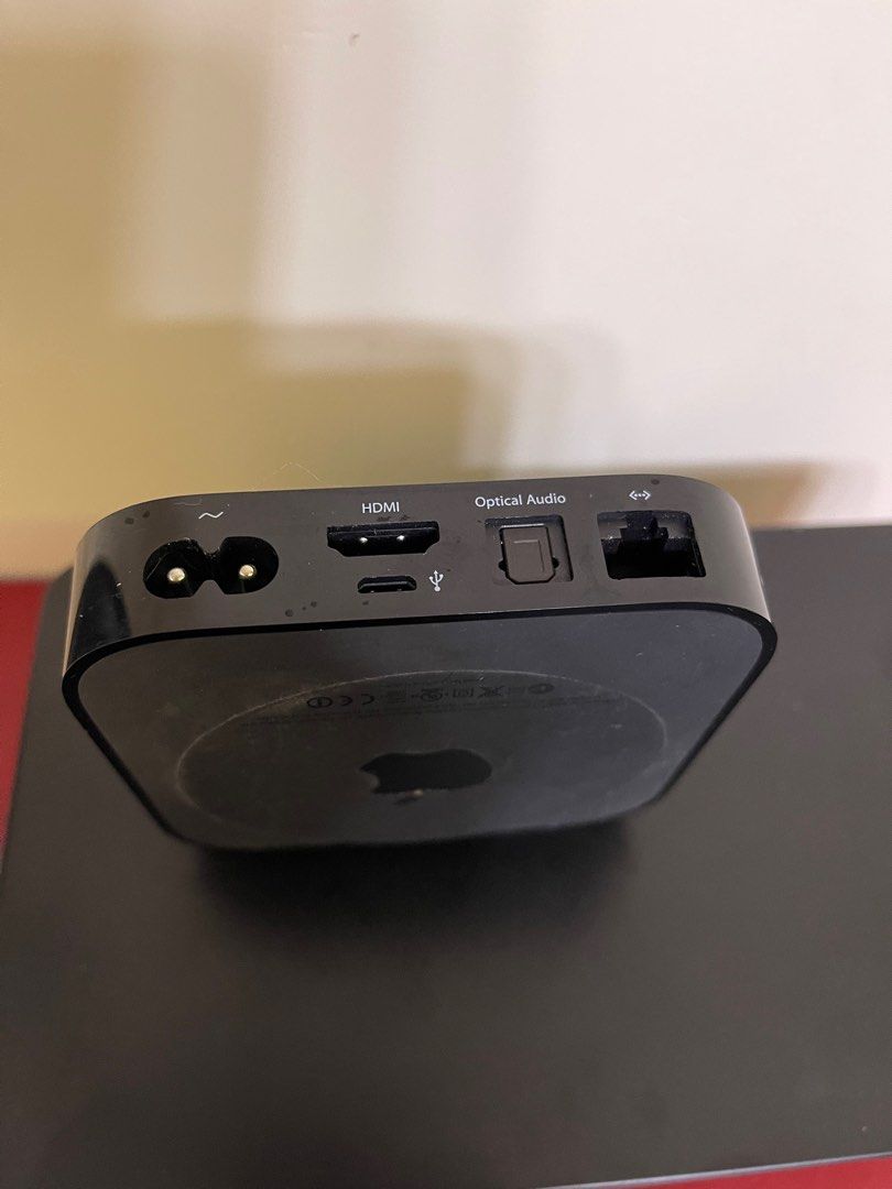 apple-tv-first-generation-carousell