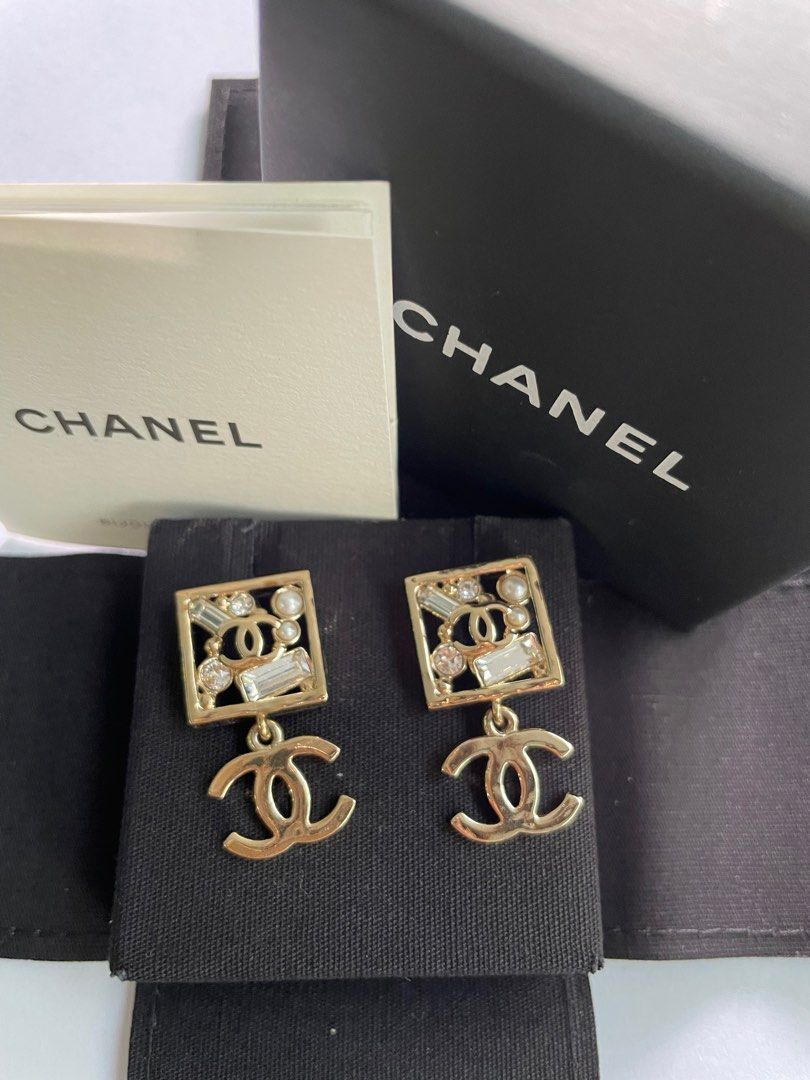 Genuine chanel earrings discount