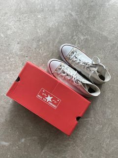 Authentic Converse Chuck Taylor All Star Classic High Cut