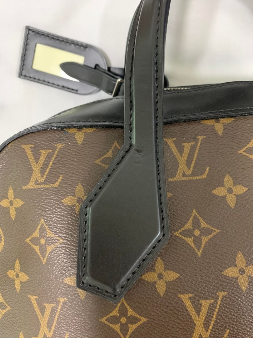 Authentic LV Dora MM Monogram Noir Bag, Luxury, Bags & Wallets on Carousell