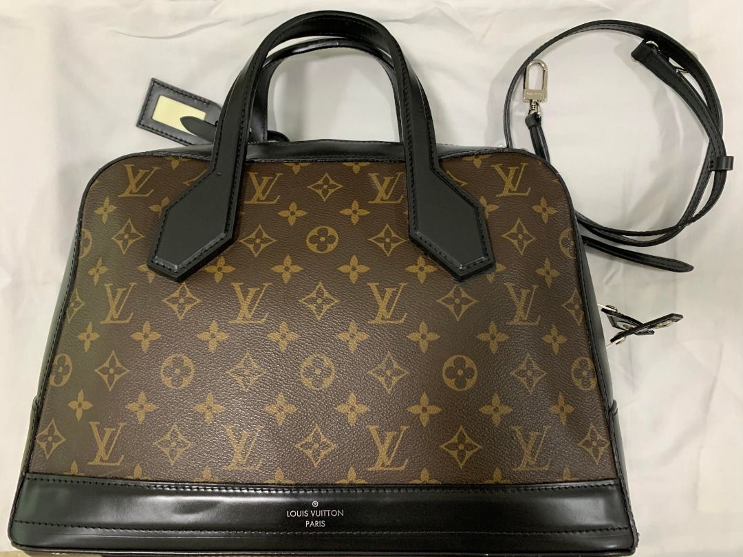 Louis Vuitton Dora MM Noir Monogram Bag, Luxury, Bags & Wallets on Carousell