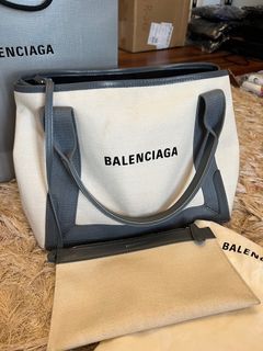 Balenciaga Cabas S in Grey