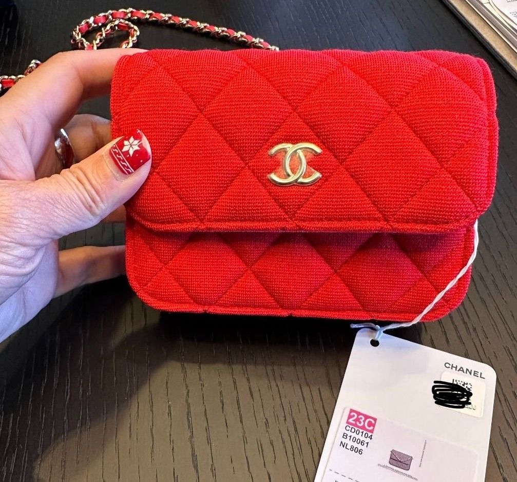 Brand New Chanel 23C Red Fabric Card CardHolder Sling Bag (VIP Gift)