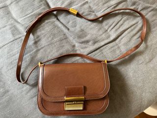 （分類：）位於 。 由 chuilonlon 提交（商品編號 1210827200，圖片 1）。簡介： 。