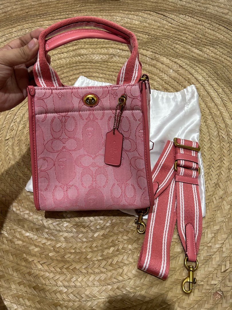 Coach Authentic Quality, Luxury, Bags & Wallets on Carousell