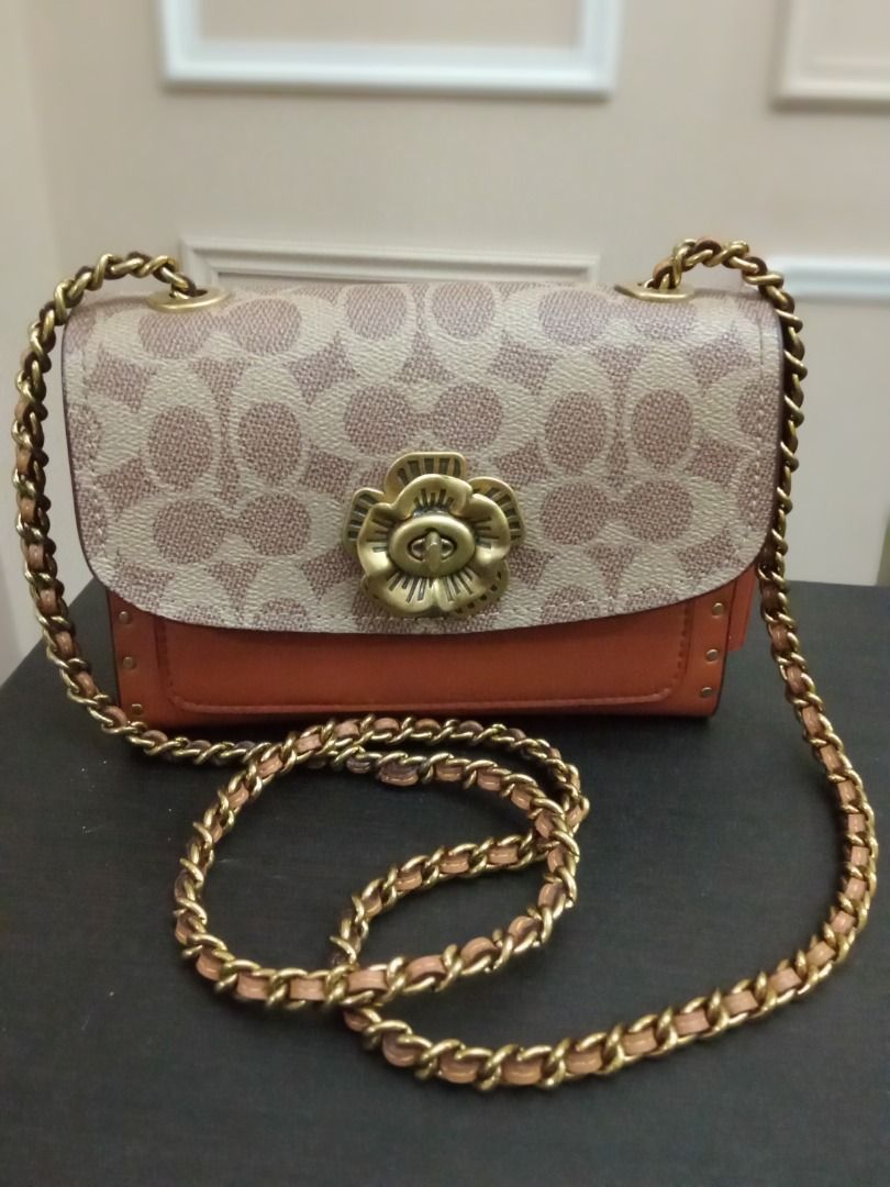 Coach outlet chain crossbody 2025