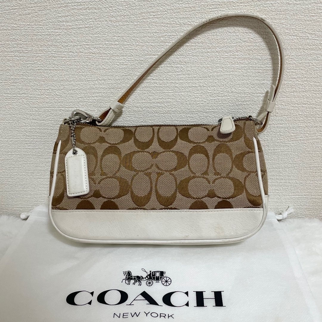 Vintage Coach Demi Black Pochette Bag, Women's Fashion, Bags & Wallets,  Shoulder Bags on Carousell