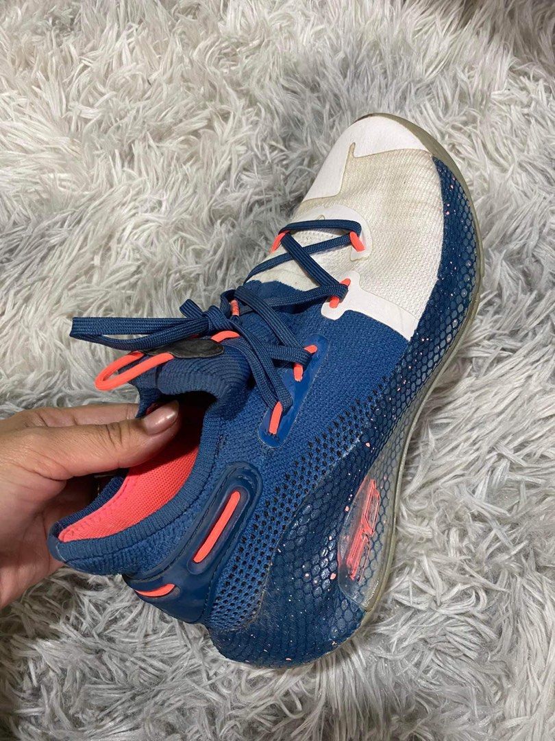 Curry 6 splash party hotsell
