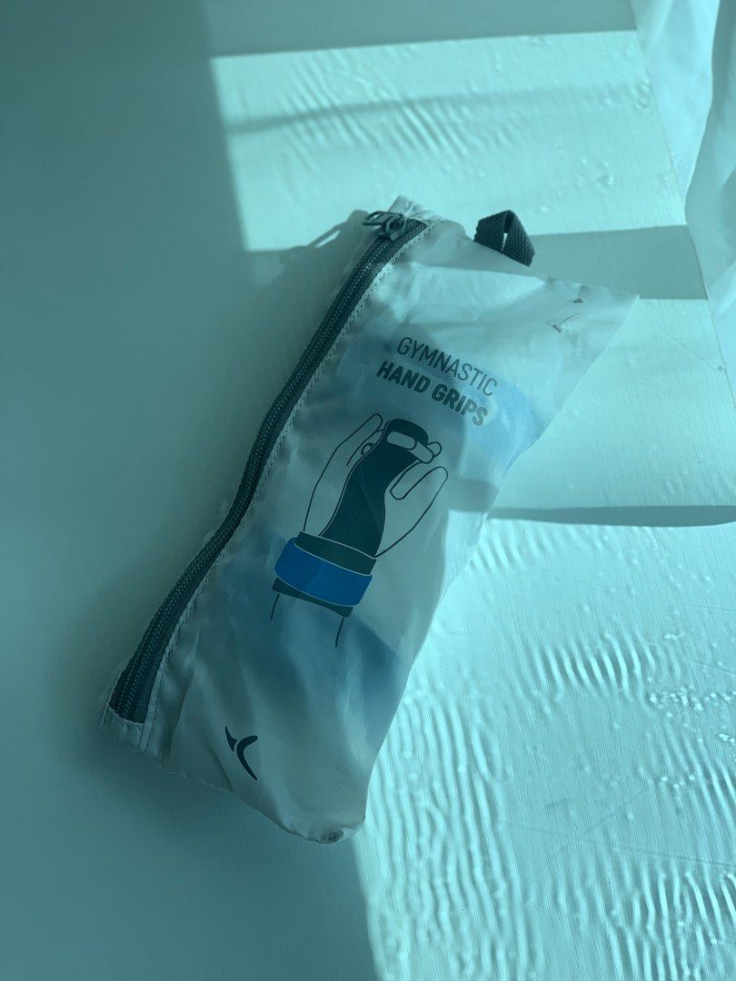 Decathlon gymnastics hand grips, Sports Equipment, Other Sports