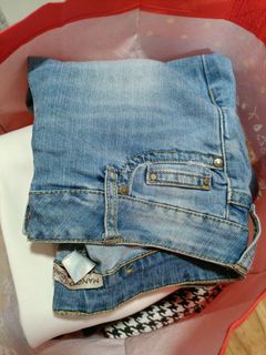 (Category: ) located in . Submitted by cdmints (Listing ID 1210916947, Image 1). Description: .