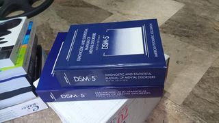 Diagnostic and Statistical Manual of Mental Disorders 5th Ed (Big & Small) DSM-V DSM5