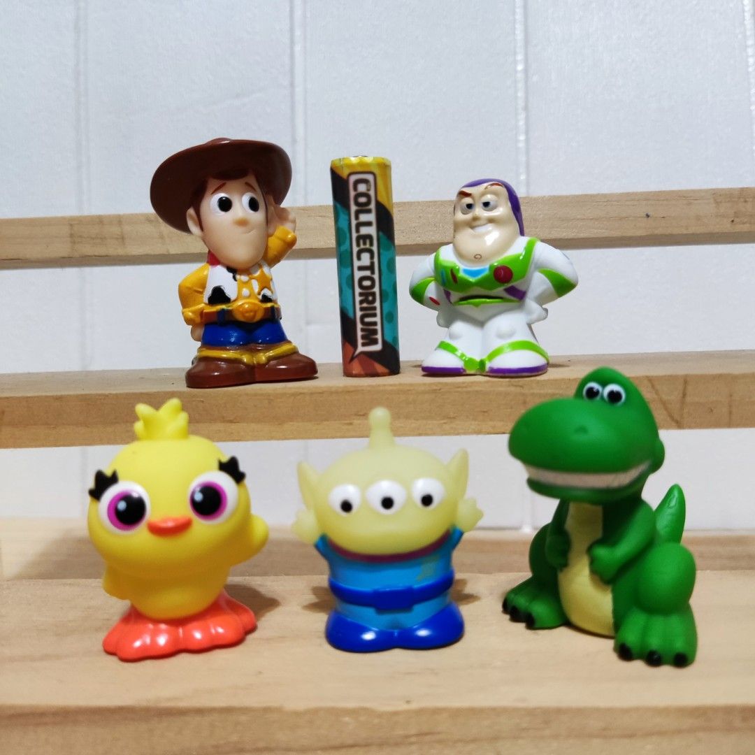 Disney Pixar Toy Story 4 Finger Puppet set, Hobbies & Toys, Toys