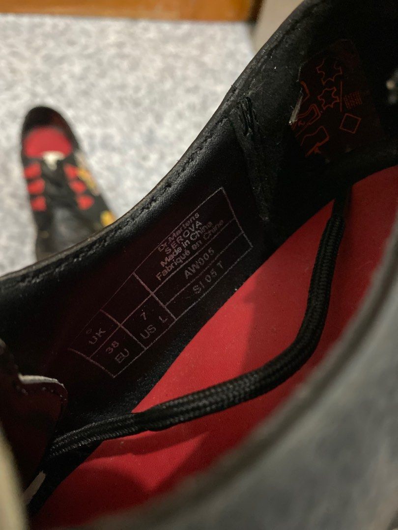 dr martens serova