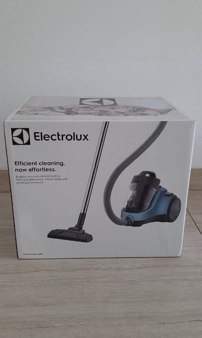 Electrolux Bagless Vacuum Cleaner 1800watt EC312BB, Elektronik