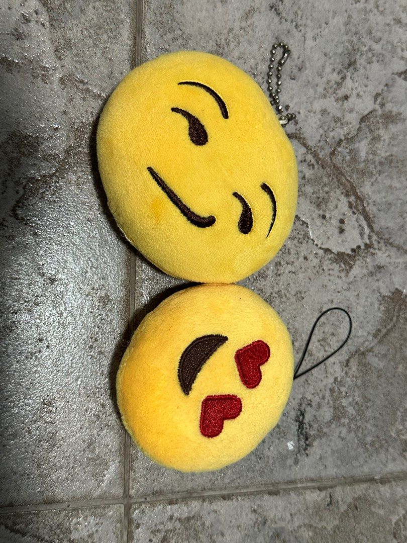 Emoji plush keychains, Hobbies & Toys, Toys & Games on Carousell
