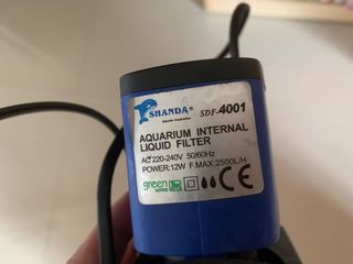 Fish tank water pump with filter