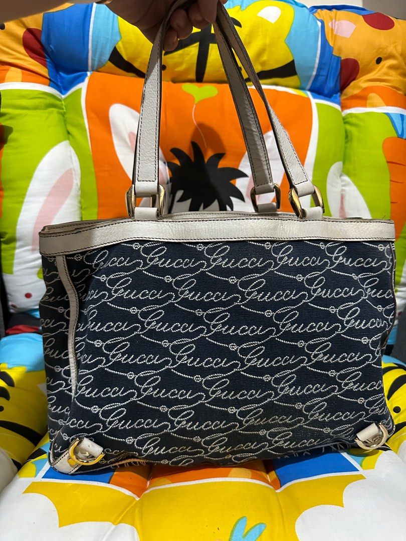 Gucci handbag shoulder bag Luxury Bags Wallets on Carousell