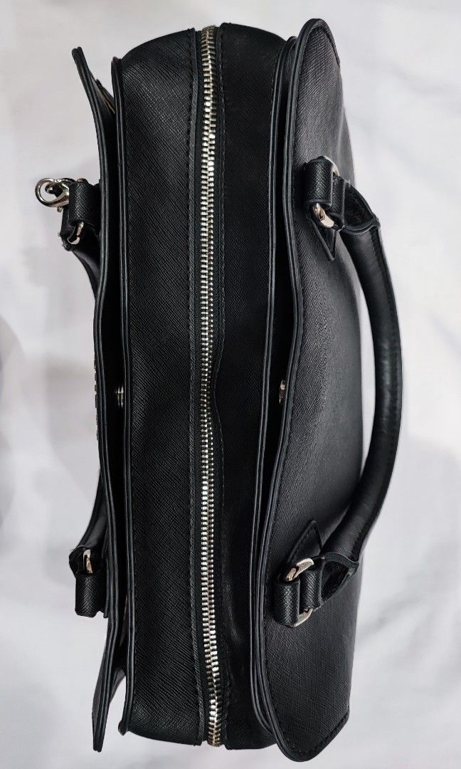 Guess work bag deals