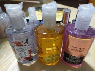 (Category: ) located in . Submitted by thegiftsoiree (Listing ID 1210887857, Image 1). Description: .