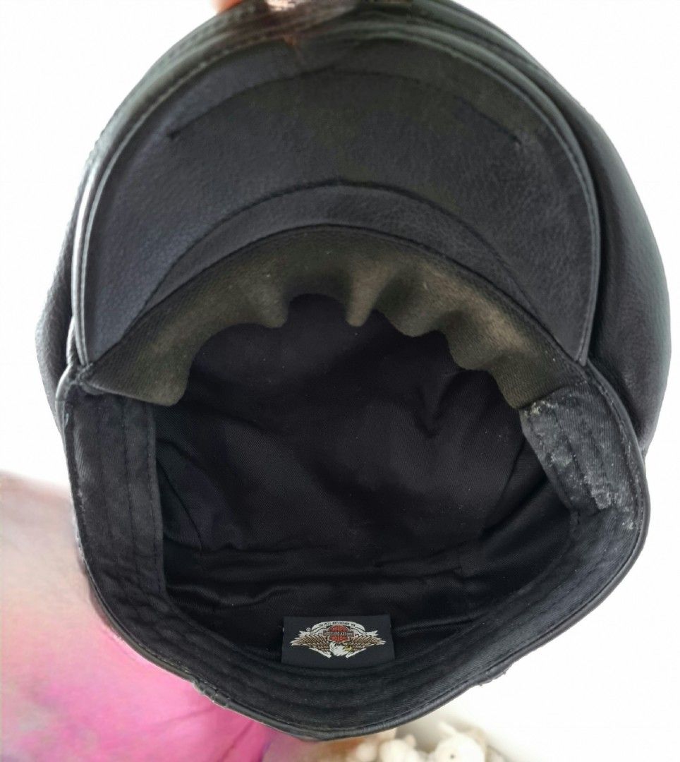 Harley Leather Beret, Men's Fashion, Watches & Accessories, Caps & Hats