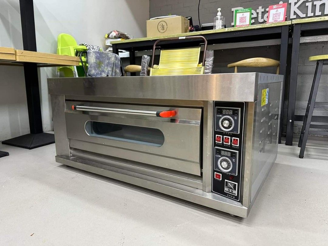 Heavy duty grill oven, TV & Home Appliances, Kitchen Appliances, BBQ