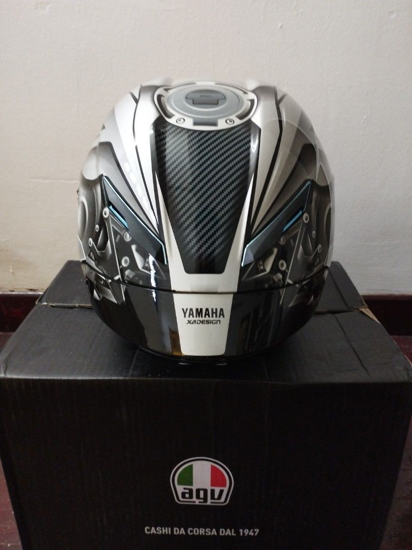 R1m helmet 2024
