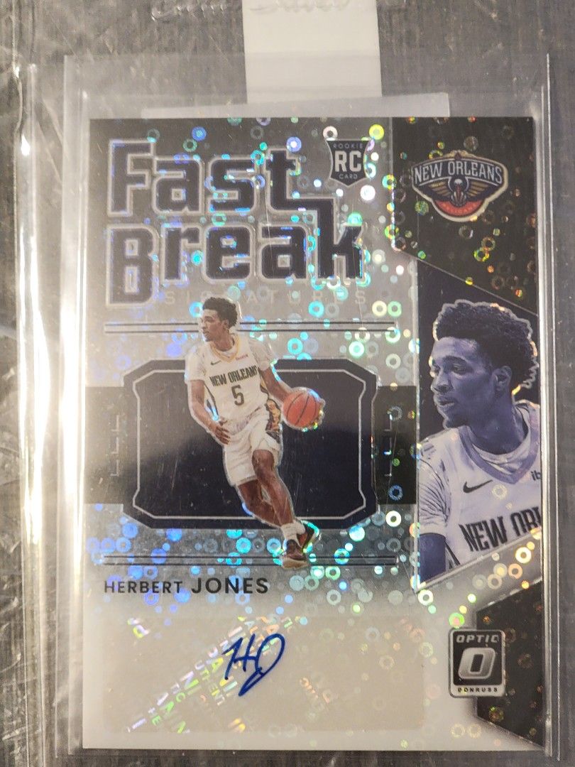 Herbert Jones 2021-22 Donruss Optic FAST BREAK Disco Auto Black 1