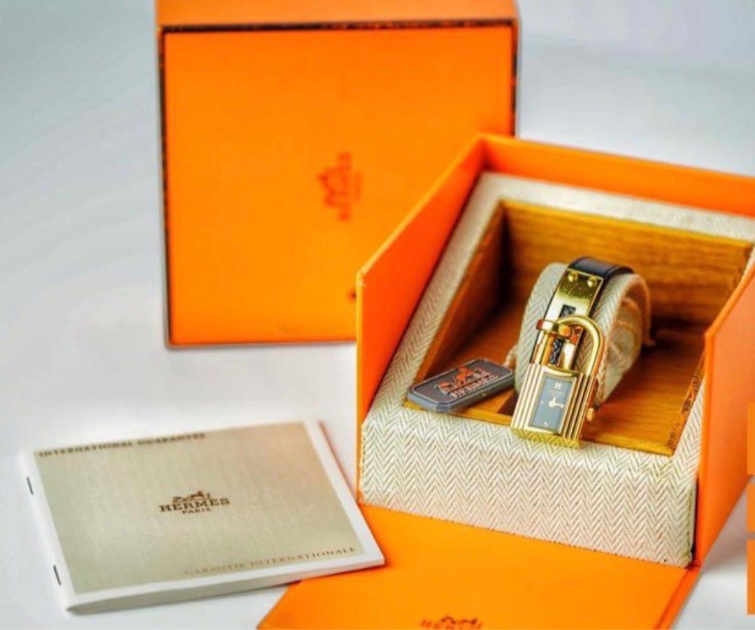 HERMES Kelly Watch (Category: Luxury Watches) located in Quezon City. Submitted by tin.tin_aviles (Listing ID 1210900899, Image 1). Description: HERMES Kelly Watch Complete Set.