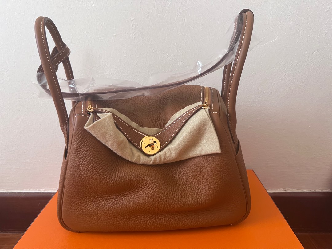 Hermes Lindy 26 Gold, Luxury, Bags & Wallets on Carousell