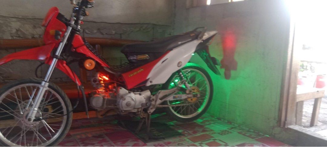 Xrm 125 shop carb type price