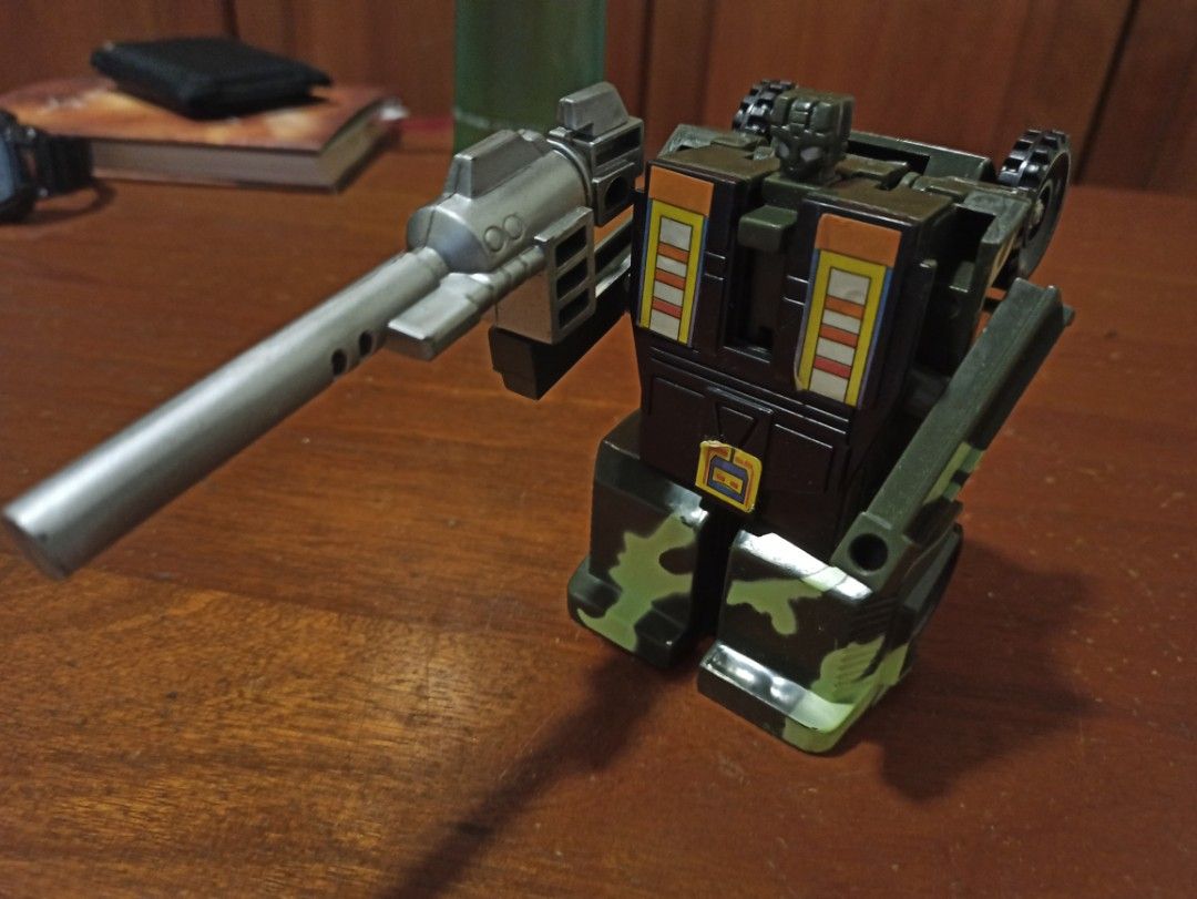 Authentic transformers (small size) + jeep robot, Hobbies & Toys, Toys