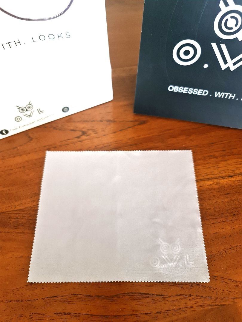 Kacamata Owl (Korea) Bonus Kalendar 2023, Men's Fashion, Men's