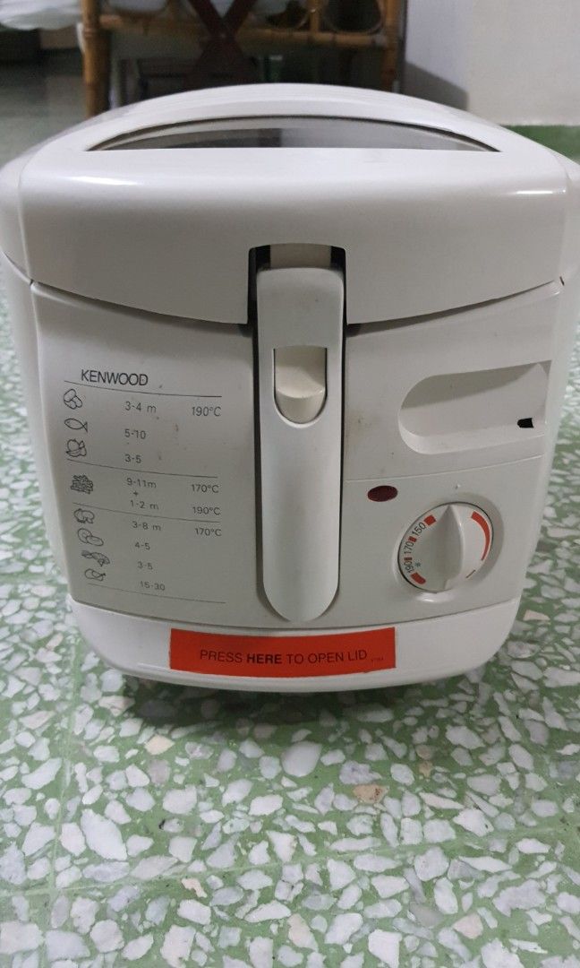 KENWOOD Deep Fryer DF 460, TV & Home Appliances, Kitchen Appliances