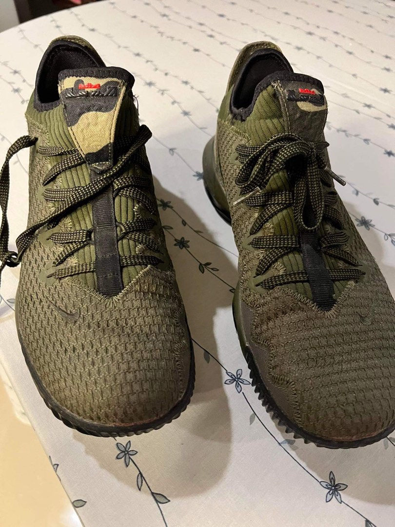 Lebron xvi low camo store