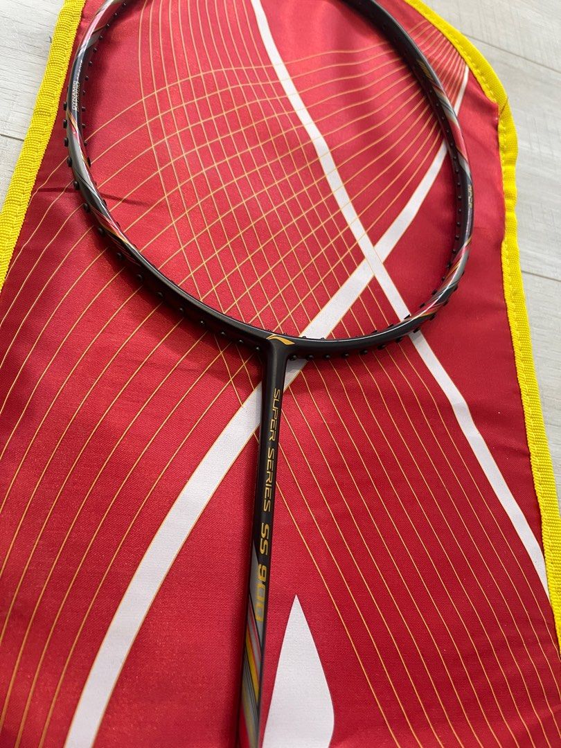 Lining badminton racket ( Super Series 900), Sports Equipment, Sports