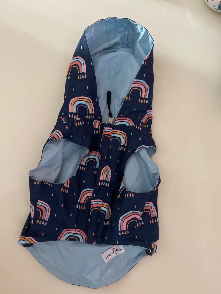 Lucy & Co reversible dog raincoat, Pet Supplies, Homes & Other Pet